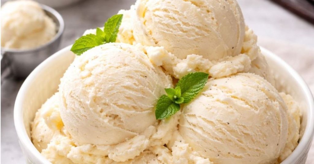 No-Churn Vanilla Ice Cream